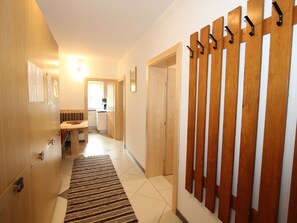 4 bedrooms, bed sheets - Hilltop Apartment in Aschau im Zillertal near Ski Area (Aschau Im Zillertal)