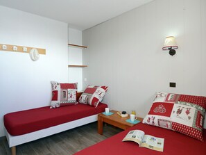 Apartment | Room amenity - Slopeside Stay in Meribel (Les Allues)
