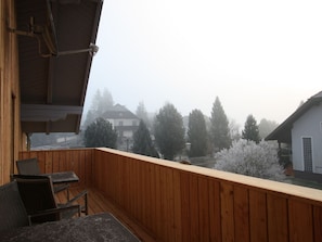House | Balcony