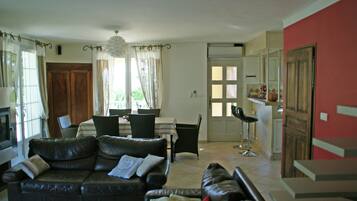 Villa | Living room