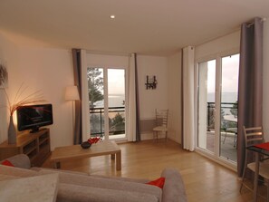 Living room - Apartment Next to Europe's Highest Dune, in Pilat (La Teste-de-Buch)