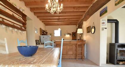 Pleasant House in Medieval Village, With Restaurants Within Walking Distance!