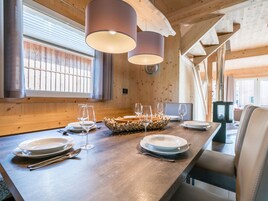 木屋 | 私人厨房 | 高脚椅