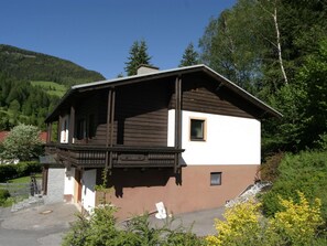 Apartment | Exterior - Cozy Apartment near Ski Area in Bad Kleinkirchheim (Bad Kleinkirchheim)