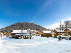 Chalet | Exterior