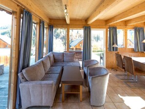 Chalet | Living area - Inviting Chalet With Terrace (Stadl-Predlitz)