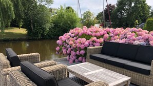 Balcony - Modern and Luxurious Holiday Home in Langweer Near Sailing Waters (Boornzwaag)