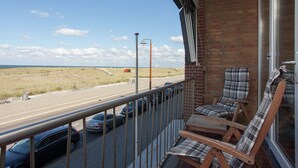 Unclassified image, 2 of 24, button - Cozy Apartment in Katwijk With Balcony (Katwijk Aan Zee)