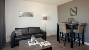 Unclassified image, 5 of 24, button - Cozy Apartment in Katwijk With Balcony (Katwijk Aan Zee)
