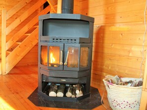 Living room - Lakeside Escape for 6 Guests (Beaulieu)