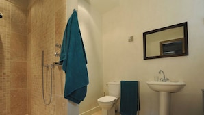 Villa | Bathroom