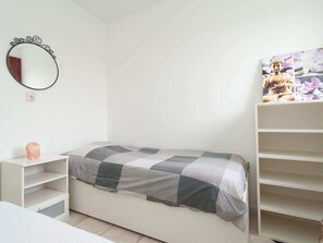 Room amenity - Apartment in a Quiet, Rural Area, not far From the Centre (Callantsoog)