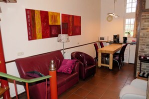 Apartment | Living room - Welcoming Apartment near Town Center in Mesch (Eijsden)