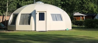 Detached Igloo Bungalow With Wood-burning Stove by a Forest