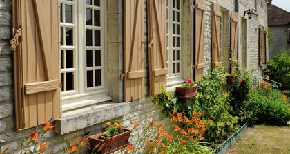 Romantic GĂźte in Quiet Village for Champagne Lovers