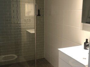 Huis | Badkamer | Een douche
