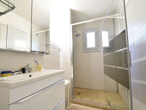 Ferienhaus | Badezimmer | Dusche