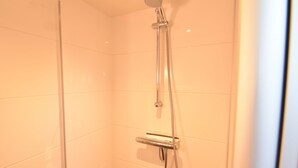 Apartment | Badezimmer
