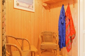 House | Spa treatment