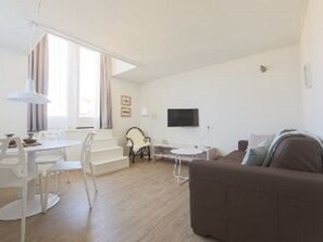 Apartment | Living room - Cozy Apartment With a Roof Terrace, on Isle Schiermonnikoog (Schiermonnikoog)
