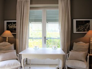 Reception - Ritzy Villa With a View of Alps and Heated Pool in Nic (Nice)