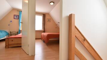 3 bedrooms, individually furnished