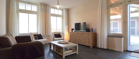 Apartment | Living room