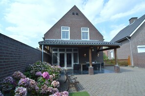 Íbúð | Fyrir utan