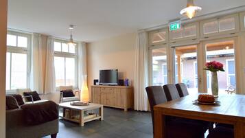 Apartment | Living room