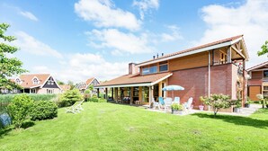 Villa | Hage