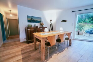 House | Dining - Chic Retreat by the Dunes (Carcans)