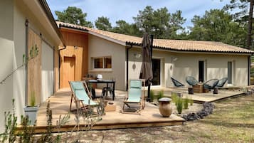 House | Outdoor dining