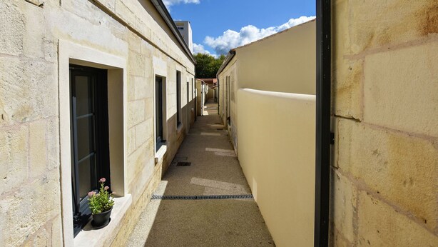 Exterior - Modern Holiday Home in Rochefort With Terrace (Rochefort)