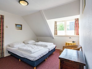 Room amenity - Quaint Holiday Home in Friesland by the Lake (Scherpenzeel)