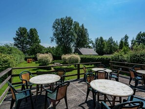 Dining - Quaint Holiday Home in Friesland by the Lake (Scherpenzeel)