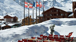 Exterior - Hilltop Apartment, at Just 300 m. From the Slopes in Tignes (Tignes)