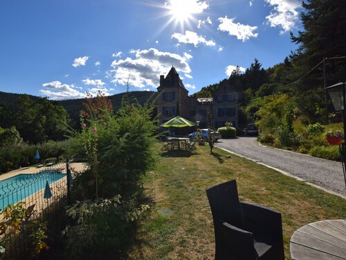 Apartment in a Castle With Garden and Swimming Pool