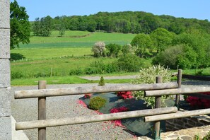 Cottage | Garden - Family Escape With Terrace (Isigny-le-Buat)
