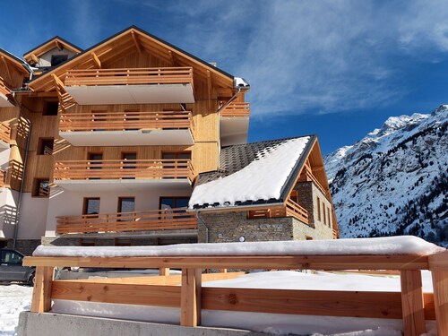 Modern Apartment With a Dishwasher in Authentic Vaujany