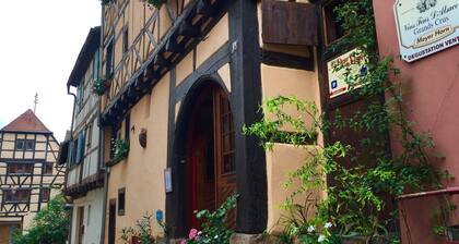 Apartment in Riquewihr Near Vineyards