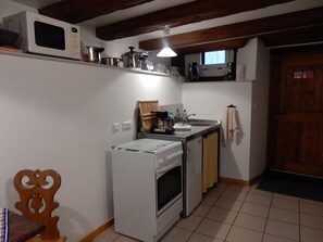 Apartment | Private kitchen | High chair - Apartment in Riquewihr Near Vineyards (Riquewihr)
