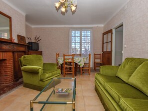 House | Living room - Vintage Retreat in Montfaucon (Montfaucon)