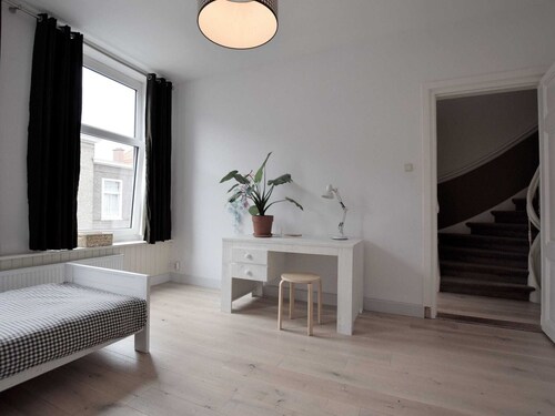 Mansion in the Heart of The Hague