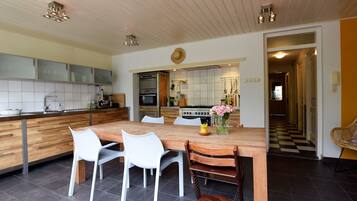 Rumah | Dapur pribadi | Lemari es