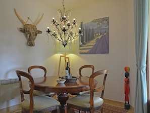 Dining - Spacious Villa With Pool in Saint-cesaire-de-gauzignan (Saint-Cesaire-de-Gauzignan)