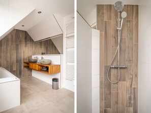 Bathroom - Spacious Bungalow in the Cosy Village (De Cocksdorp)