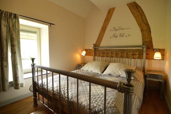 Ferienhaus | 3 Schlafzimmer, individuell eingerichtet, Bettwäsche