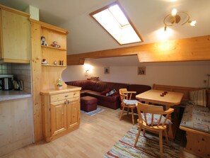 Apartment | Private kitchen - Cozy Apartment in Embach Austria near Ski Area (Lend)