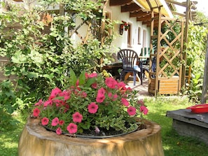 Apartment | Garden