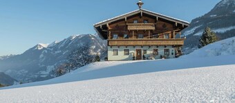 Cozy Apartment in Embach Austria near Ski Area